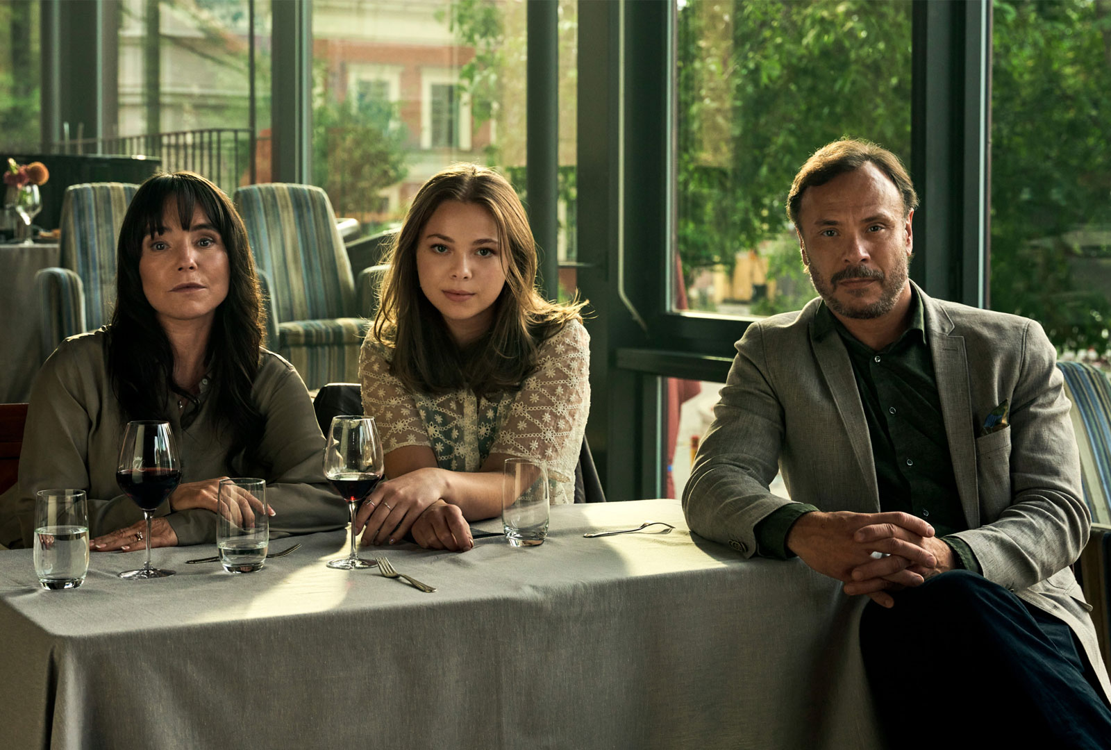 En helt vanlig familj av Mattias Edvardsson blir Netflixserie