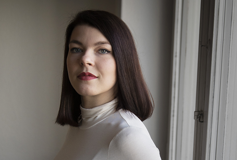 Anna Brynhildsen framträder på Stockholms stadsbibliotek