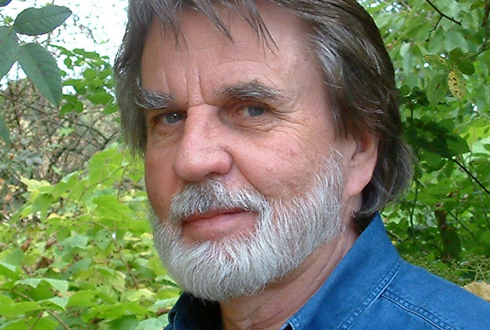 Tecknaren Per Åhlin har avlidit