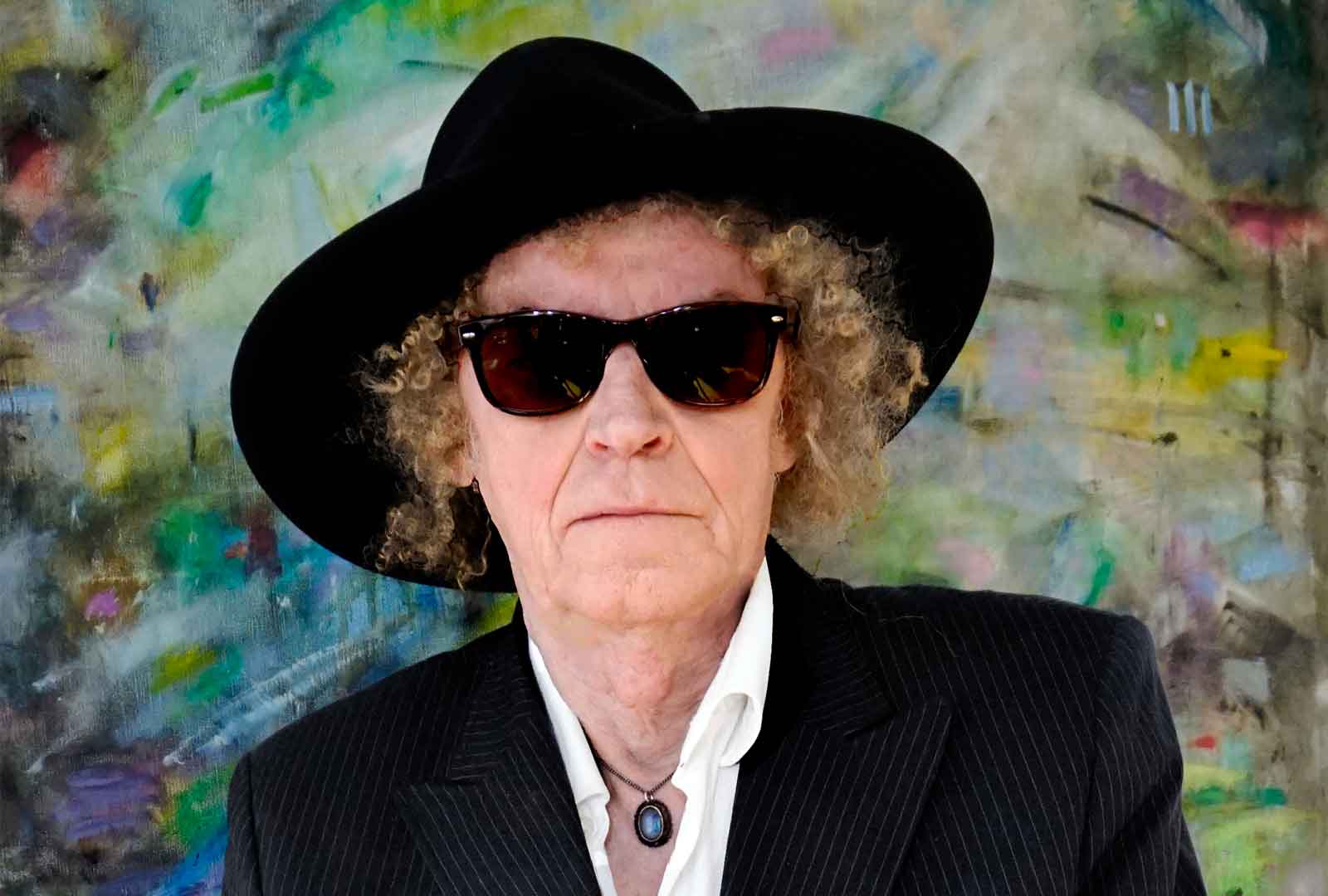 Bruno K. Öijer på Sverigeturné med nya diktsamlingen