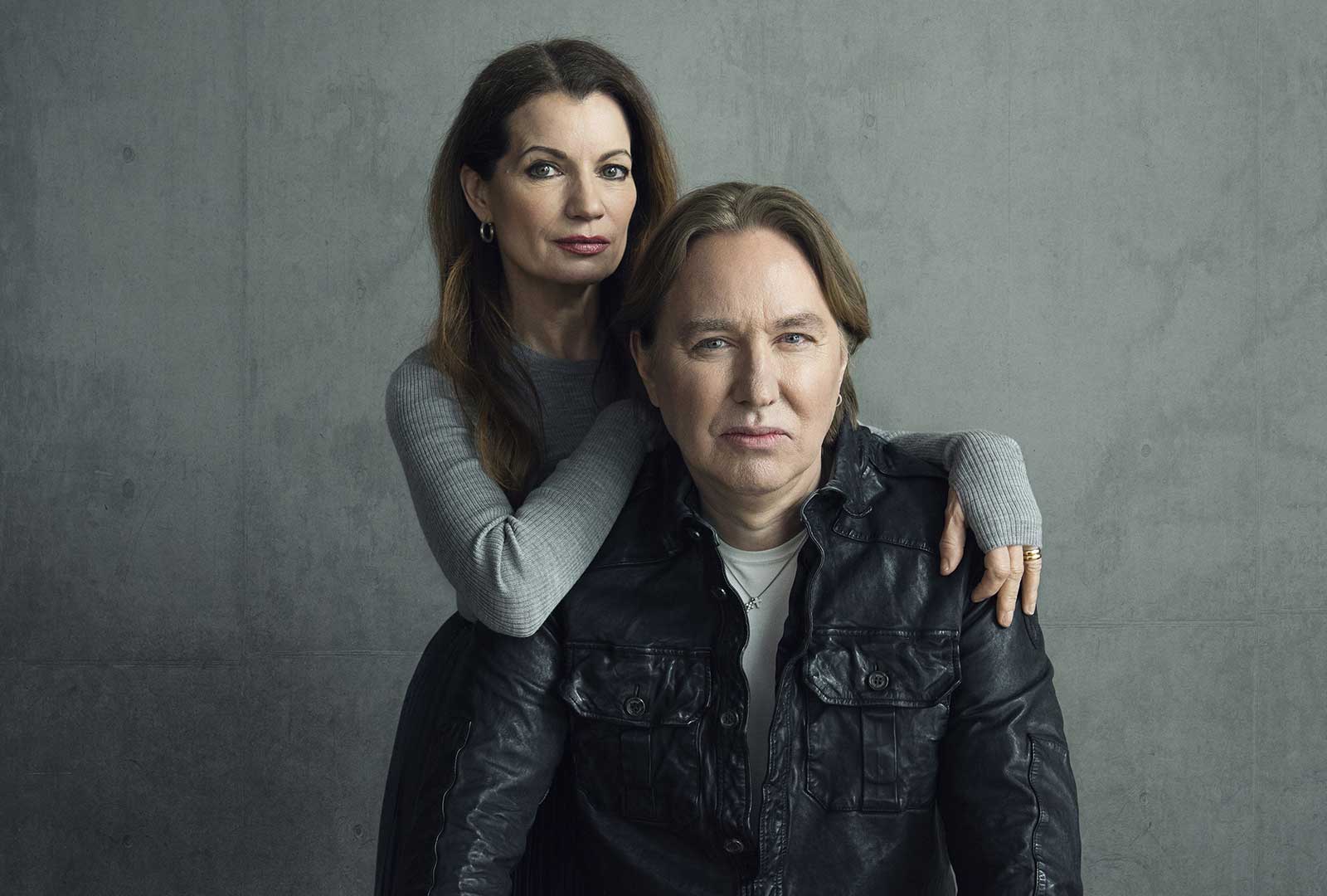 Lars Kepler tilldelas BookBeats pris Årets svenska deckarförfattare 2023