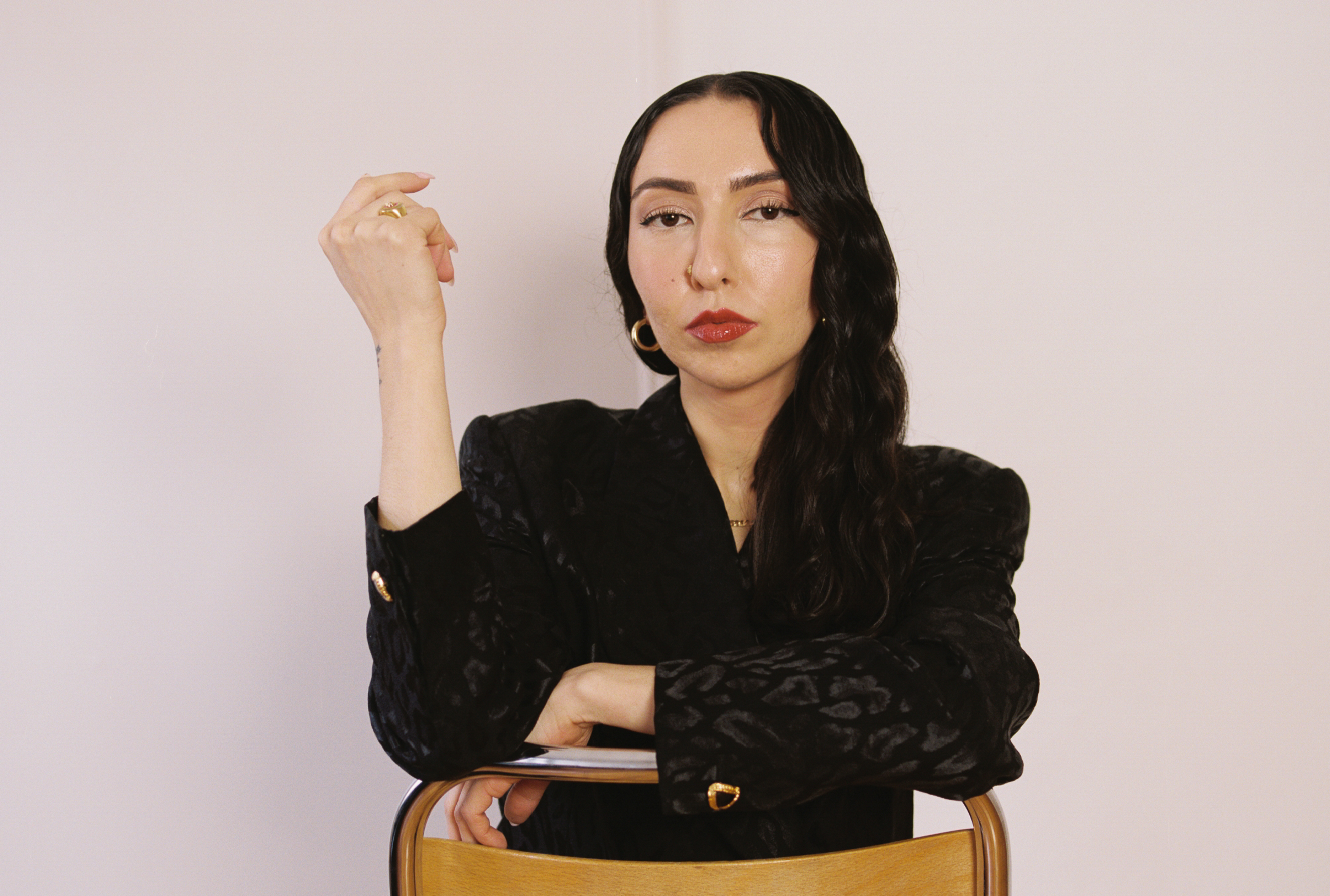 Burcu Sahin utsedd till årets Brunnslockspoet