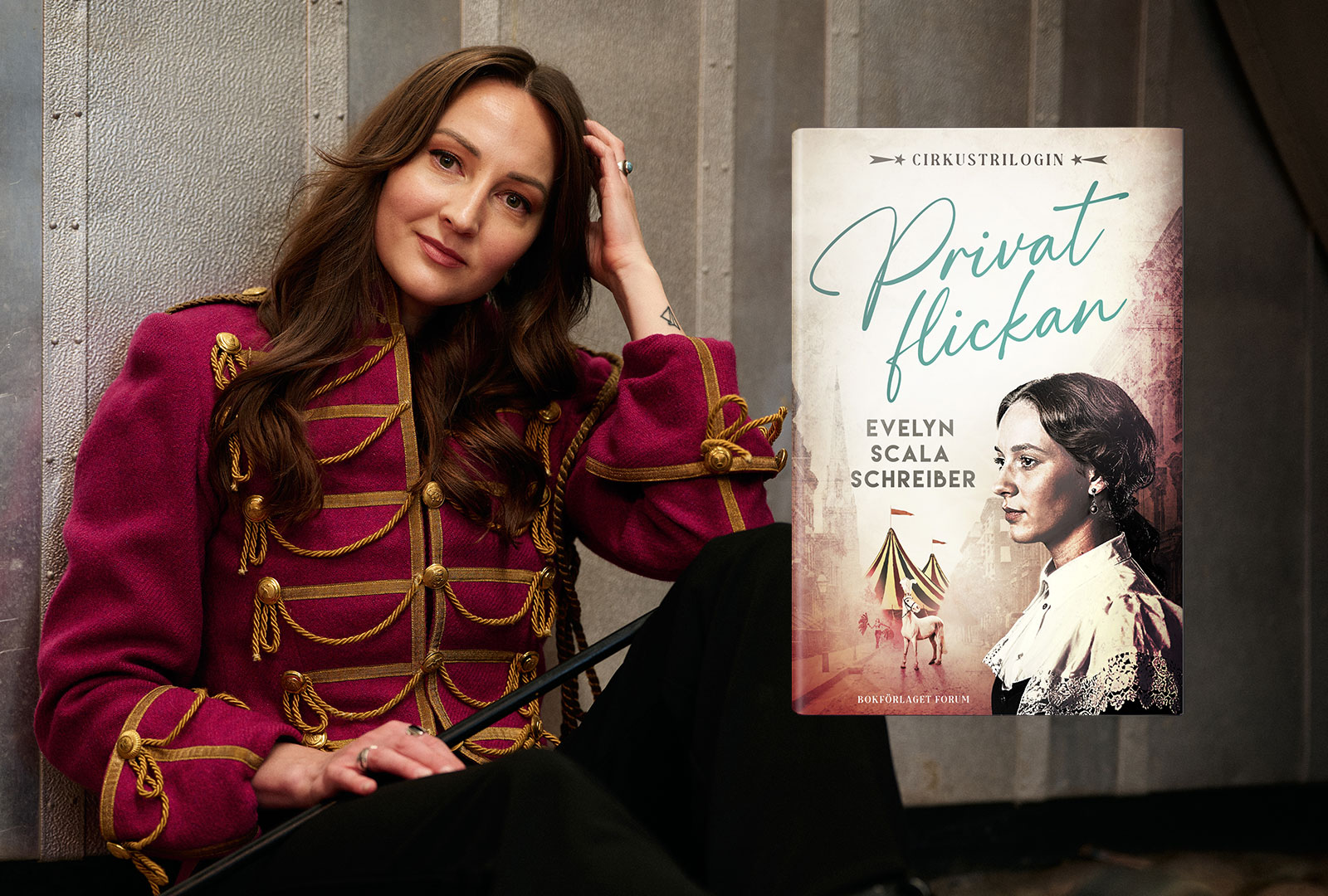 Evelyn Scala Schreiber: "Världen utanför cirkusen kallar de för den privata världen"