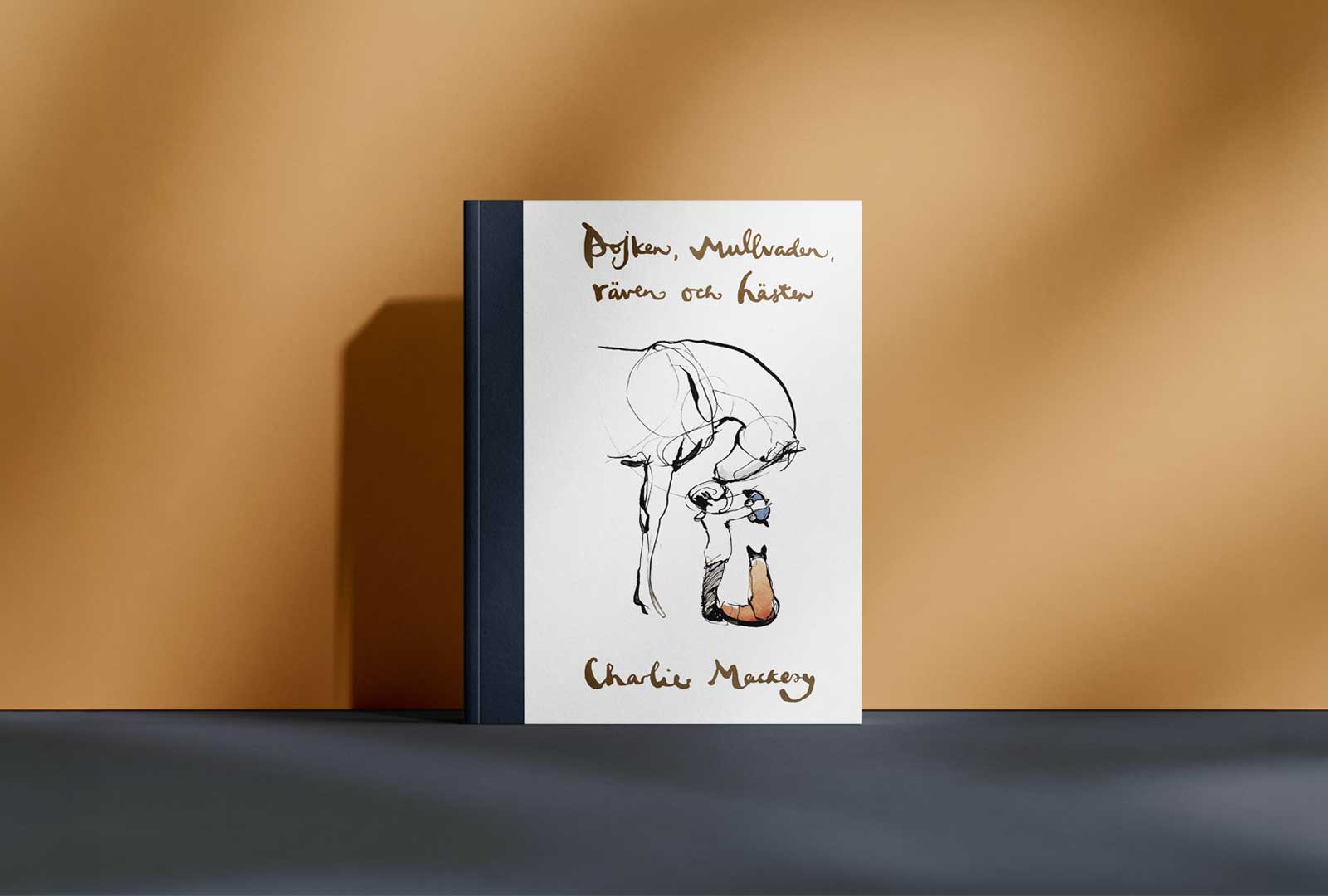 Över 100 000 sålda exemplar av Pojken, mullvaden, räven och hästen