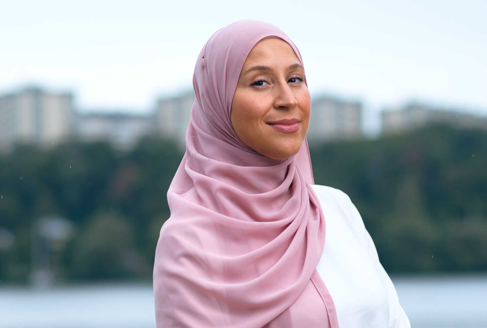 En krönika av Rihab Garci: Framtidstro i förorten är allas ansvar