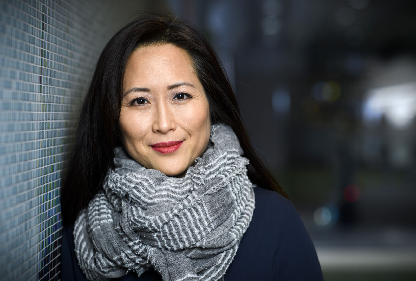 Utmärkelsen Årets Toppförfattare till Soki Choi